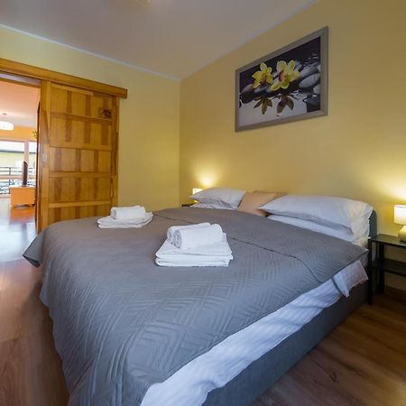 Komfortowy Apartament W Centrum Ustronia Eksteriør billede