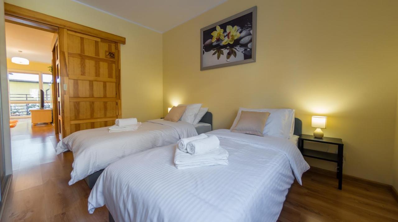 Komfortowy Apartament W Centrum Ustronia Eksteriør billede