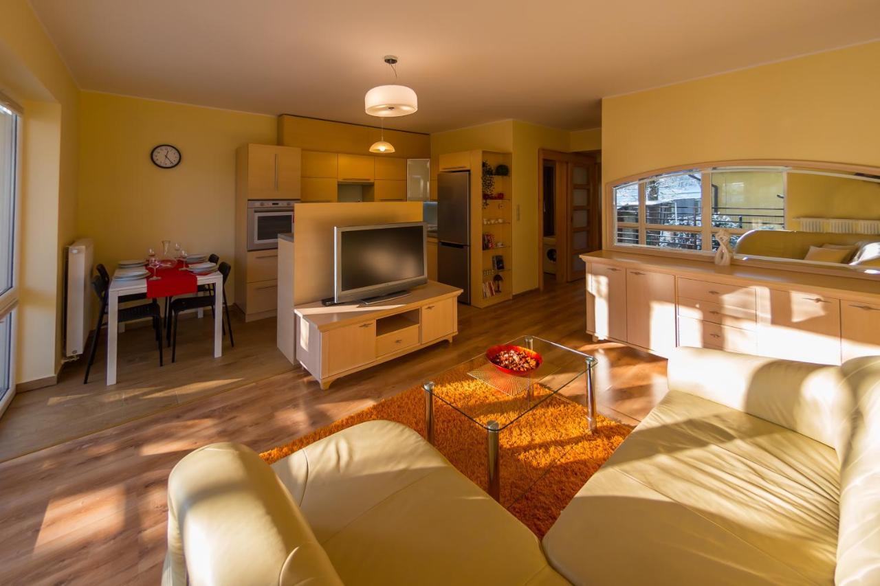 Komfortowy Apartament W Centrum Ustronia Eksteriør billede